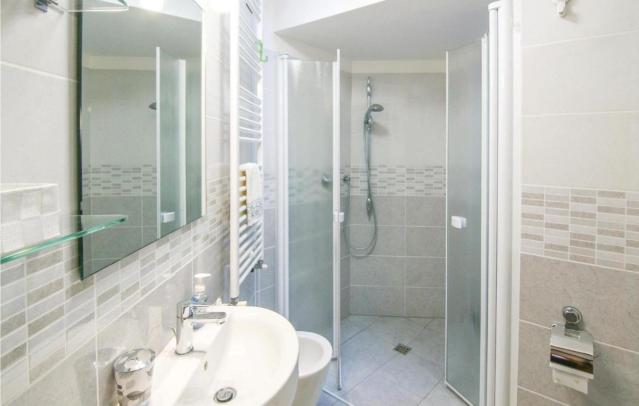 Lovely Home In Montecatini Alto With Kitchen Nievole Luaran gambar